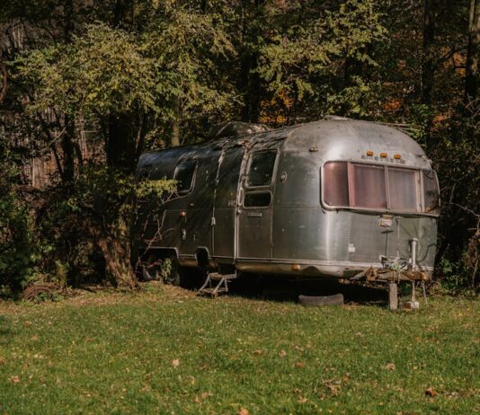 Who Owns Crossroads RV? Thor Industries, Inc. Who Owns Crossroads Rv?