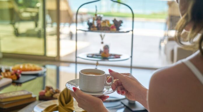 Who Owns Keke’s Breakfast Cafe? Denny’s Corporation Who Owns Keke's Breakfast Cafe?