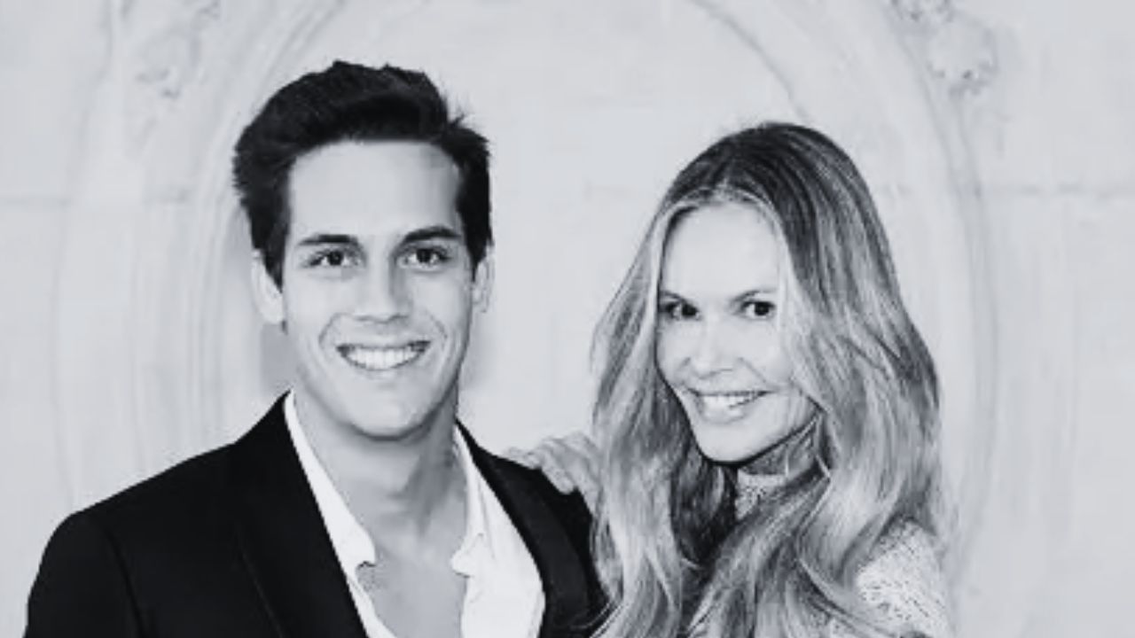 Arpad Flynn Alexander Busson