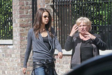 Elvira Kunis: From Ukrainian Roots to U.S. Resilience Elvira Kunis